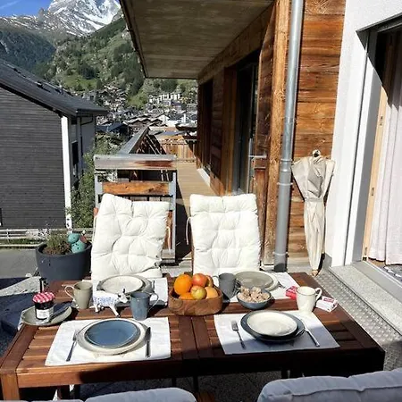 Matterhorn View 2 Bedroom 아파트