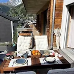Matterhorn View 2 Bedroom דירה
